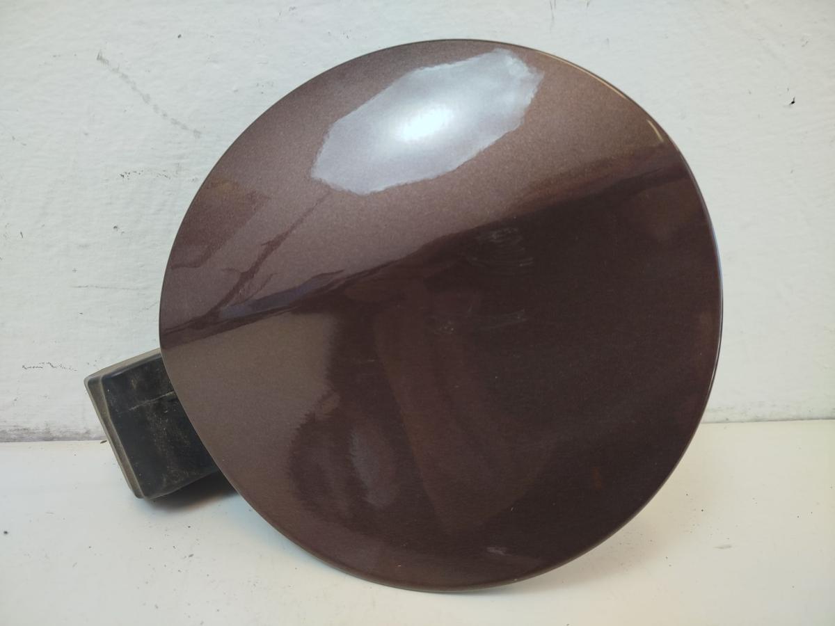 Peugeot 2008 I CU Tankklappe Tankdeckel Tankverschluss ETV Braun Makaha