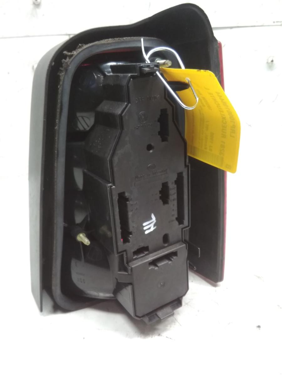 VW Golf 3 Variant original R&uuml;ckleuchte Schlussleuchte links HELLA BJ1998