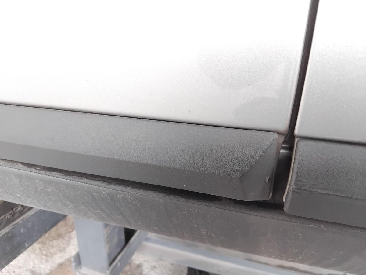 Volvo V50 II Kombi T&uuml;r hinten rechts 477 Electric Silber Metallic BJ2007