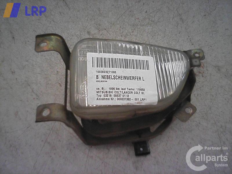 Mitsubishi Colt CJ0 original Nebelscheinwerfer links mit Halter BJ1996