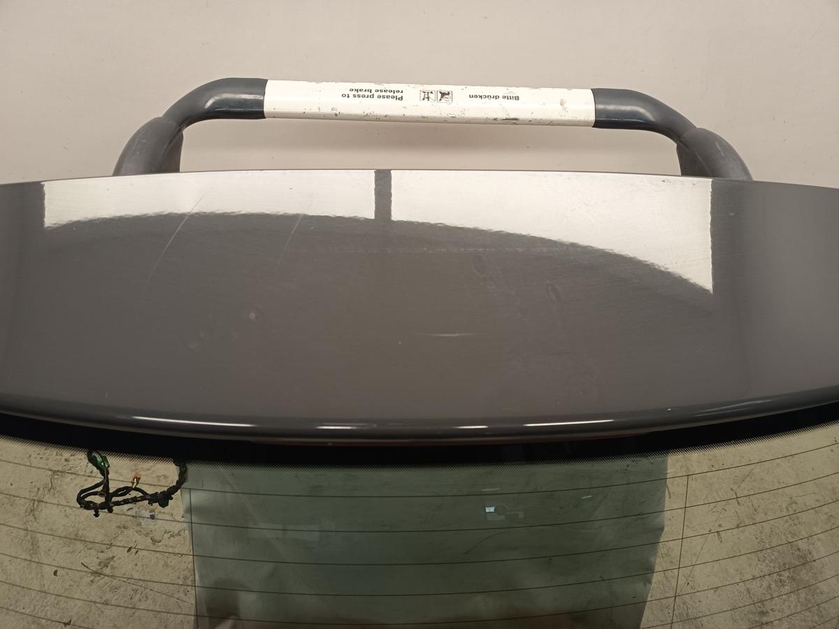 Seat Leon 1P Facelift Bj 2009 original Heckklappe mit Scheibe LZ7X Nimbusgrau