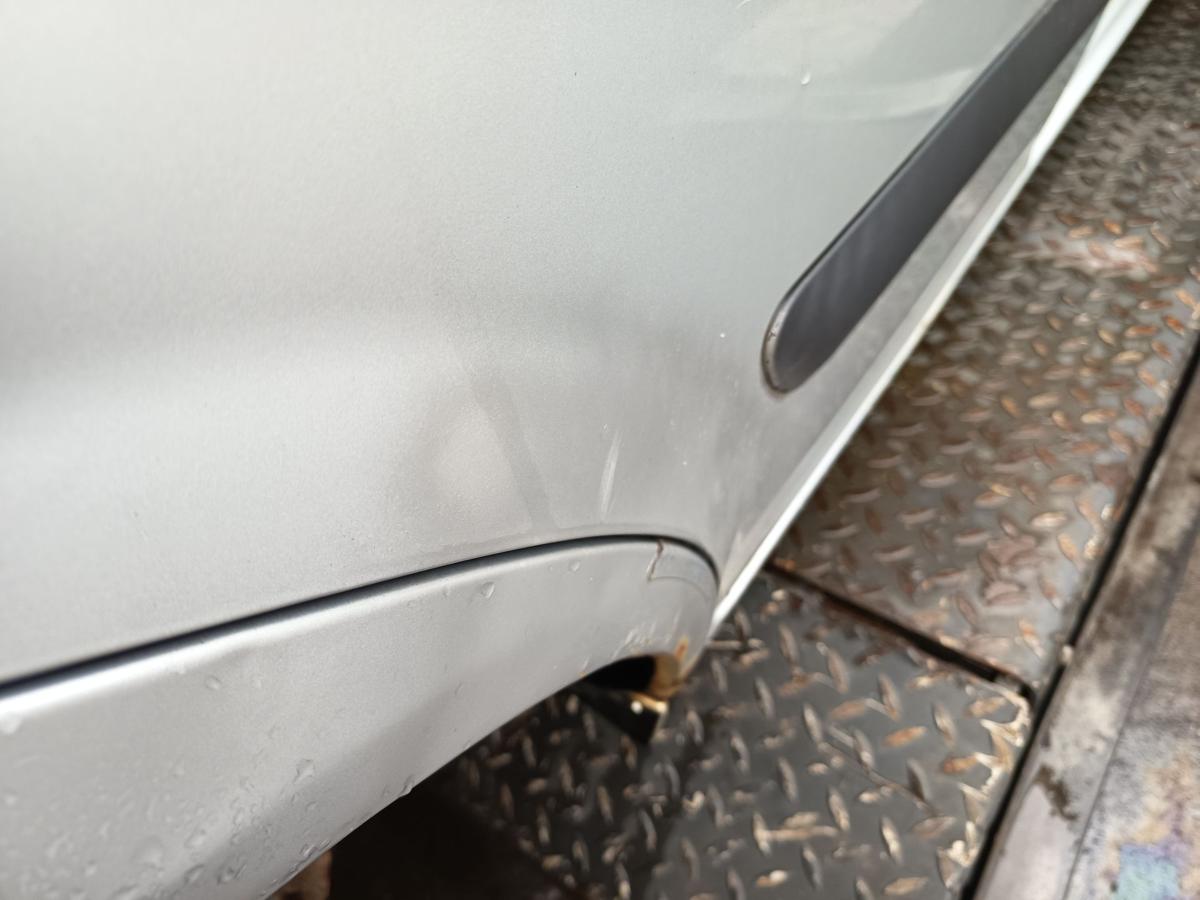 Hyundai Getz original Tür hinten rechts Fond 5S Space Silver Bj 2006