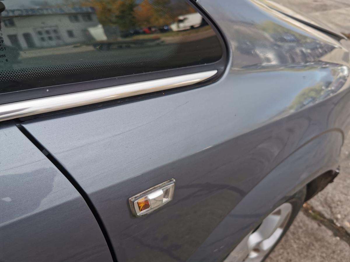 Opel Zafira B Kotflügel Fender Seitenwand vorn links Z155 Moonland grau met