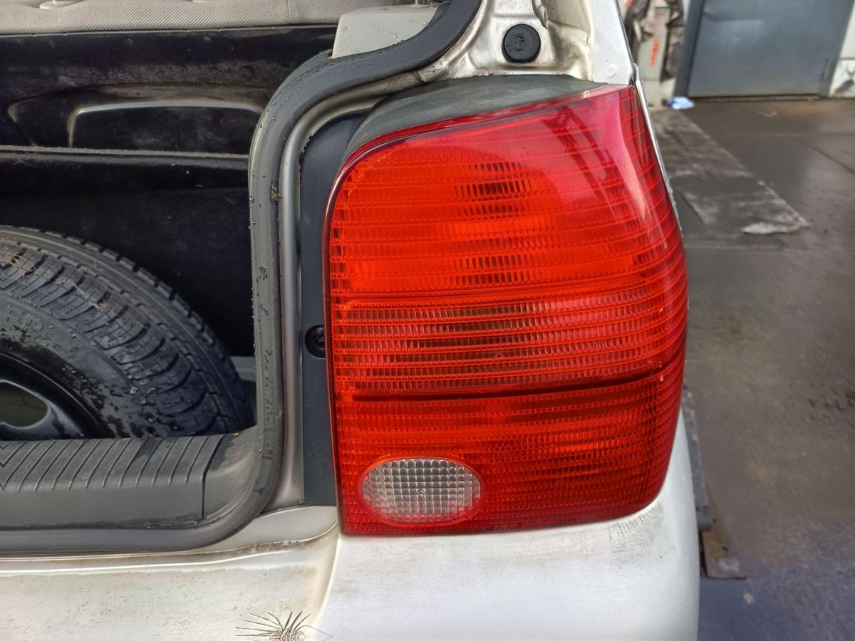 VW Lupo original R&uuml;ckleuchte rechts Heck Schluss Licht Bj 2000