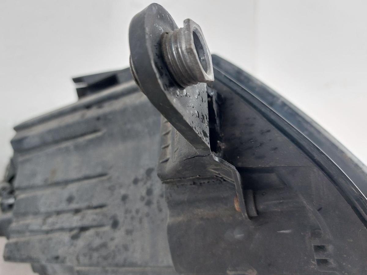 VW Passat 3C B7 Variant Satz Xenonscheinwerfer OEM Besch&auml;digt Bilder ansehen