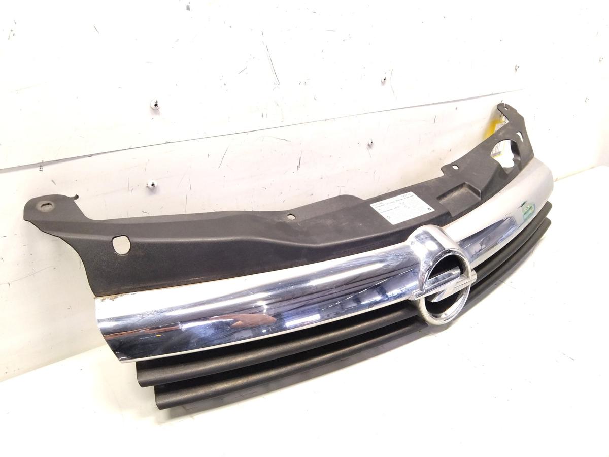 Opel Astra H original K&uuml;hlergrill mit Chromblende und Emblem Bj.2006