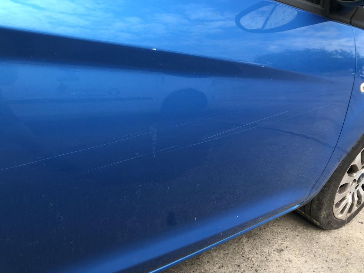 Ford KA RU8 Tür vorn rechts Beifahrertür im Rohbau Dive Blau Autotür