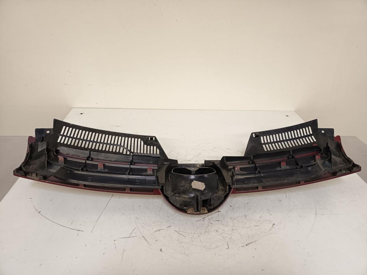 VW Golf V 5 Limo orig grill Kühlergrill Emblem LA3W Red Bj 2004