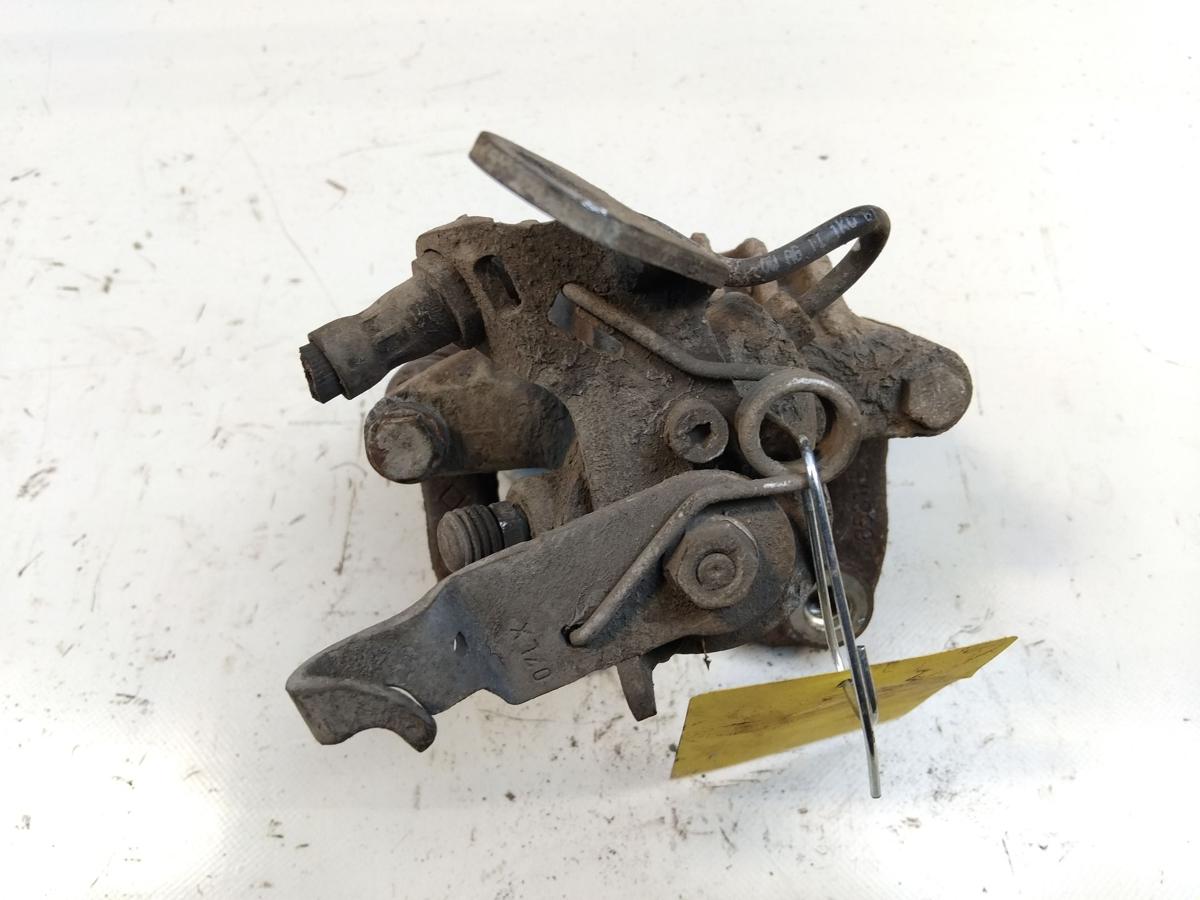 Audi A3 8P original Bremssattel Hinterachse links 253x10mm 2WD 1.4TFSI Bj.2010