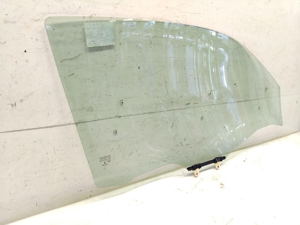 Nissan Micra K12 original T&uuml;rscheibe vorn rechts gr&uuml;ncolor 3t&uuml;rig BJ2003