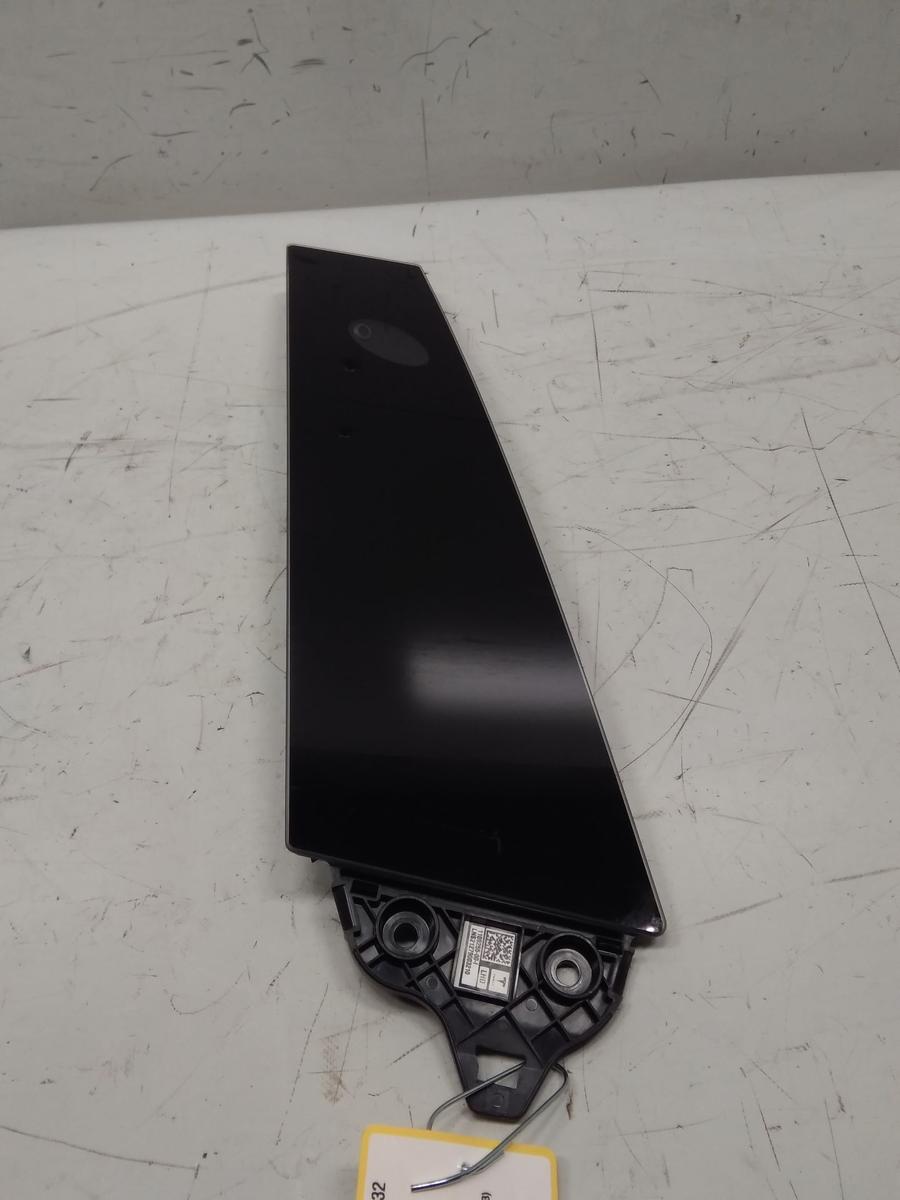 Tesla Model 3 original Blende B-Säule rechts 1109255-00-I mit Kamera BJ2019