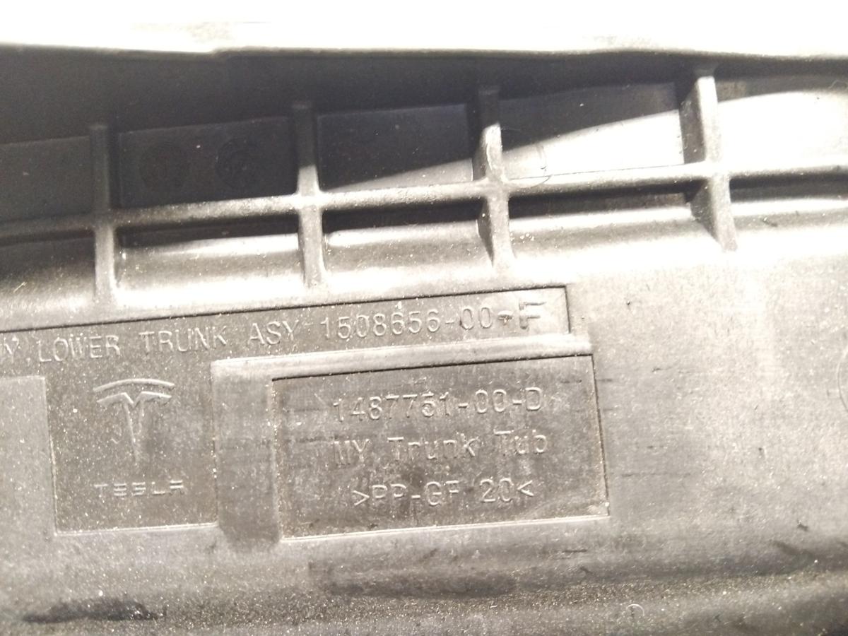 Tesla Model Y original Heckboden Bodenwanne Kofferraum schwarz BJ2023