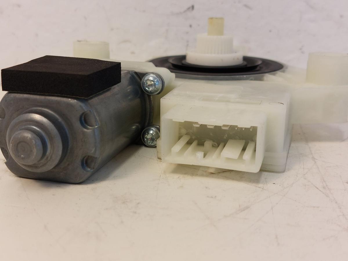 VW Passat 3G B8 Limo Fensterhebermotor hinten links Motor Fensterheber VW Passat 3G B8 Limo Fensterhebermotor hinten links Motor Fensterheber