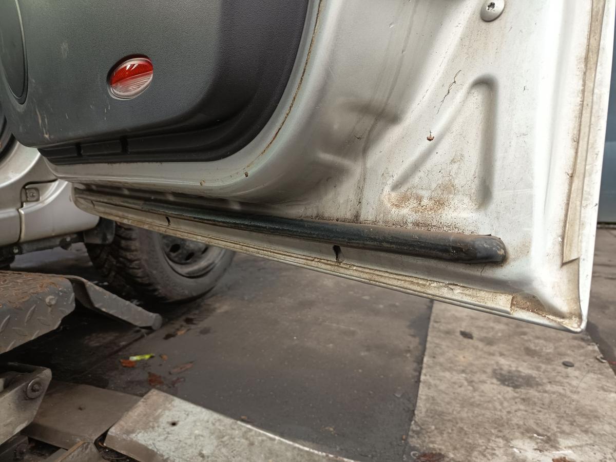 Renault Espace IV 4 orig Tür vorn rechts TED 69 Silber Bj 2010