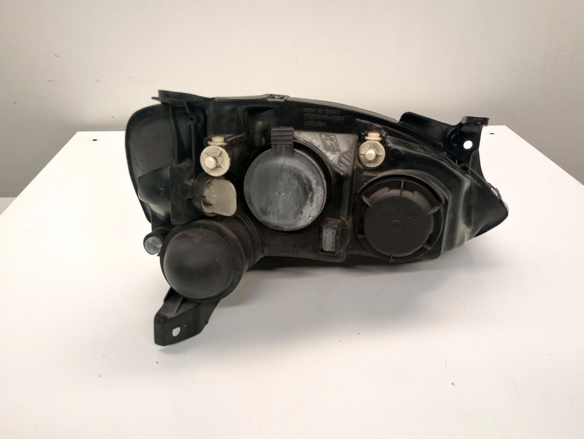 Opel Corsa C orig Scheinwerfer links Halogen bis Bj 2004
