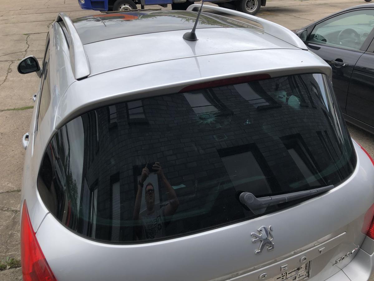 Peugeot 308 4E 4H SW Heckklappe Kofferklappe getrennte Heckscheibe EZR silber