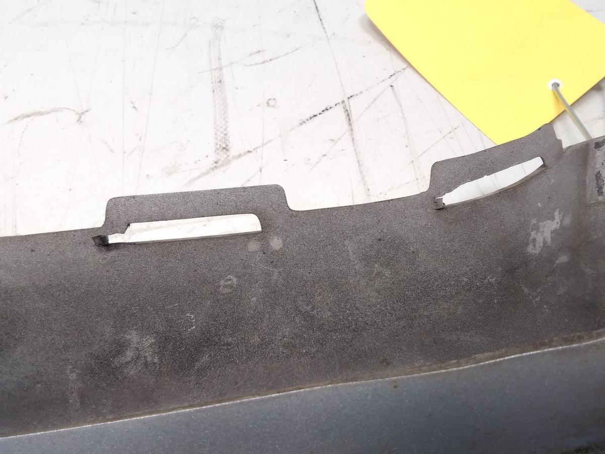 Peugeot 206 Kombi original Grill K&uuml;hlergrill mit Emblem silber EZR BJ2004