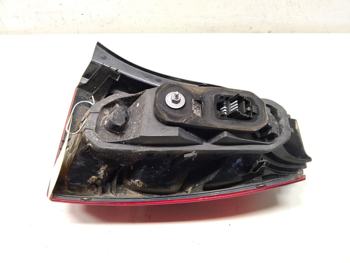 Renault Twingo 2 original Rückleuchte Heckleuchte links BJ2011