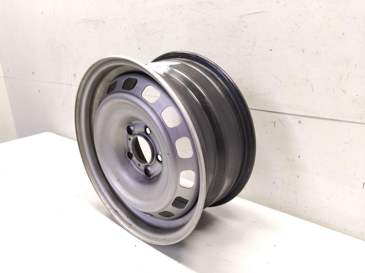 Opel Combo E Cargo XL original Stahlfelge 6.5Jx15H2 ET42 9832762477 Bj.2025