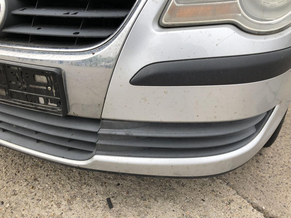 VW Touran 1T 1T2 GP Sto&szlig;f&auml;nger vorn Frontsto&szlig;stange Sch&uuml;rze LA7W Reflexsilber