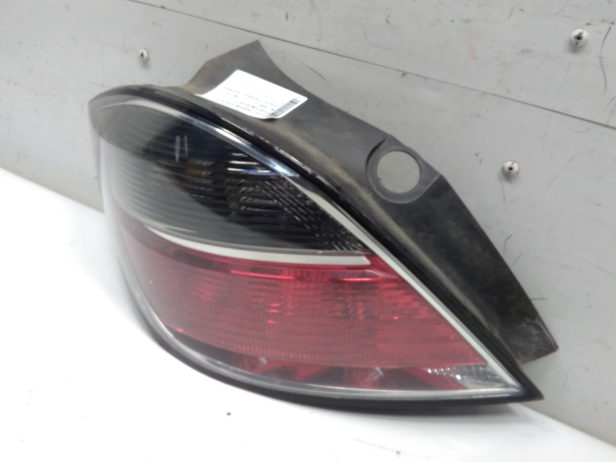 Opel Astra H Flie&szlig;heck original R&uuml;ckleuchte Heckleuchte links Facelift BJ2008