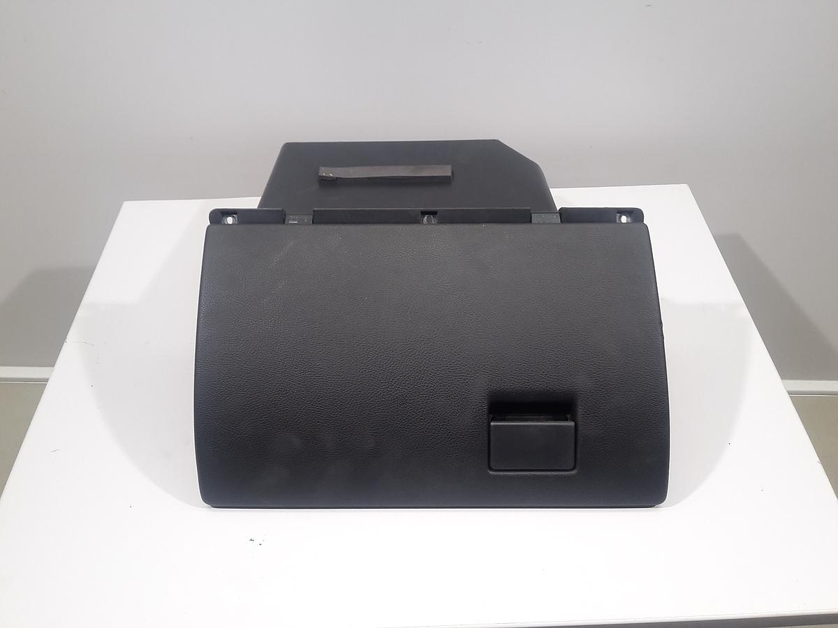 Opel Astra G Limo org. Handschuhfach Ablagefach vorne schwarz Bj 2003