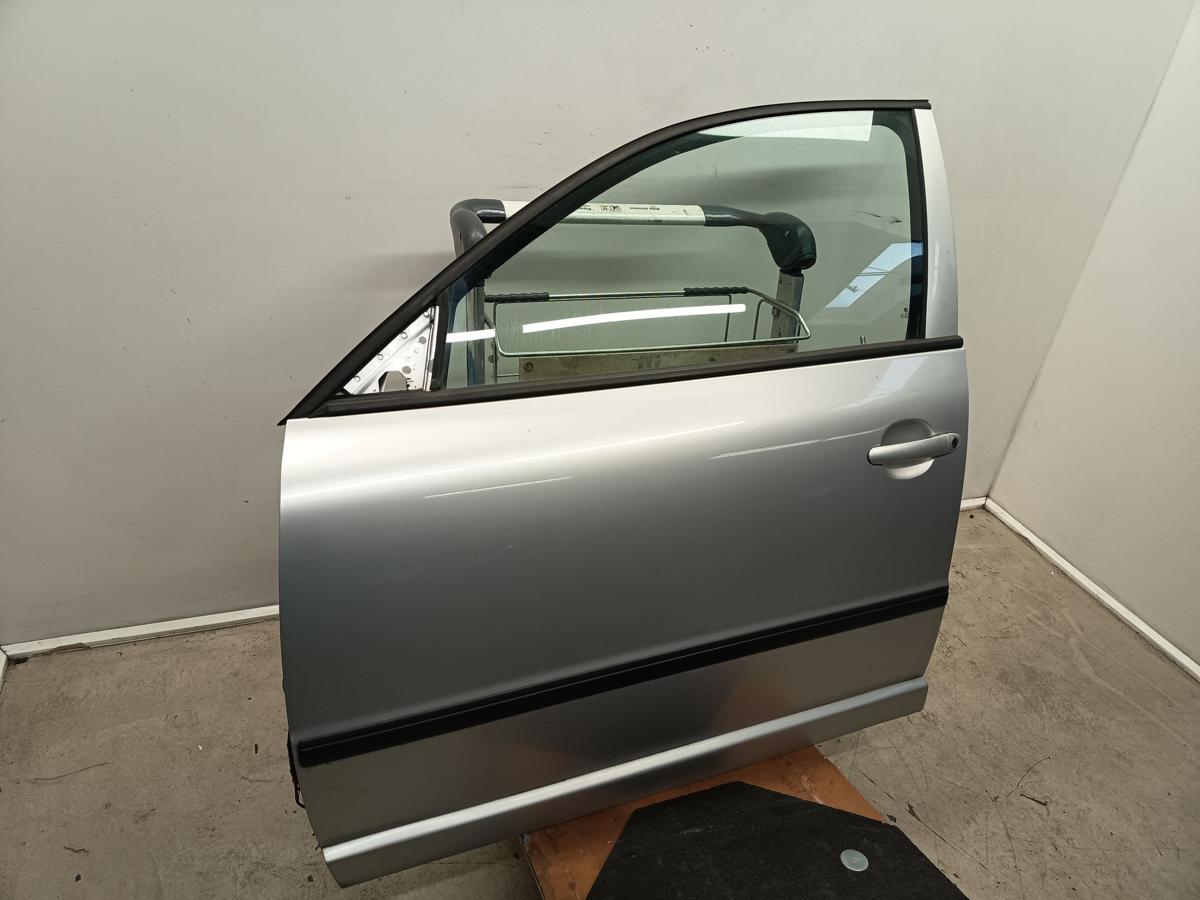 Skoda Superb orig T&uuml;r vorn links Fahrer F7T Diamantsilber met Bj 2003