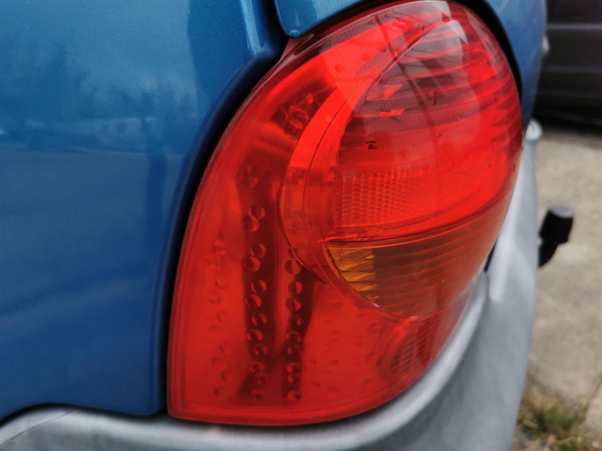 Renault Twingo C06 Rückleuchte Schlussleuchte Rückleuchte hinten links ab 2004