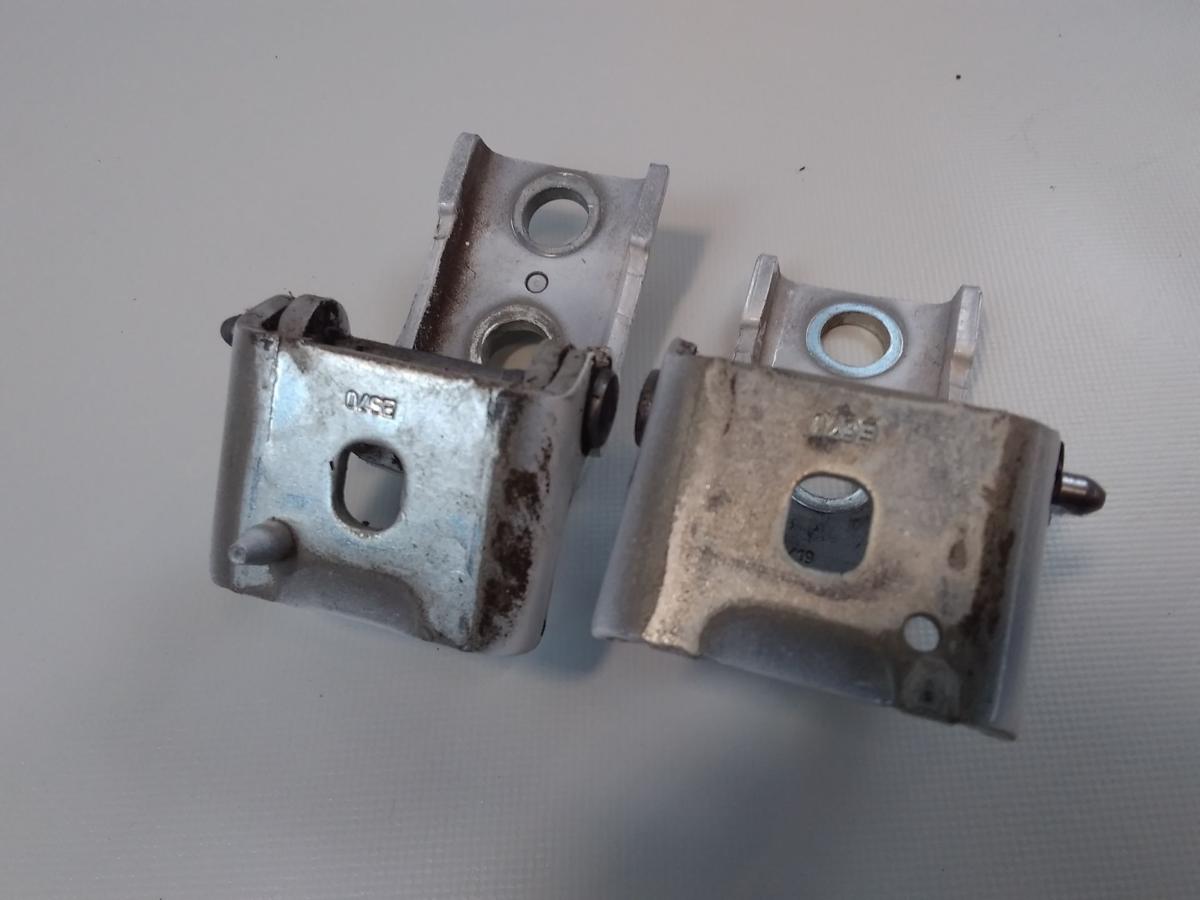 Opel Vivaro C original Satz Türscharniere vorn links unfallfrei Bj.2020