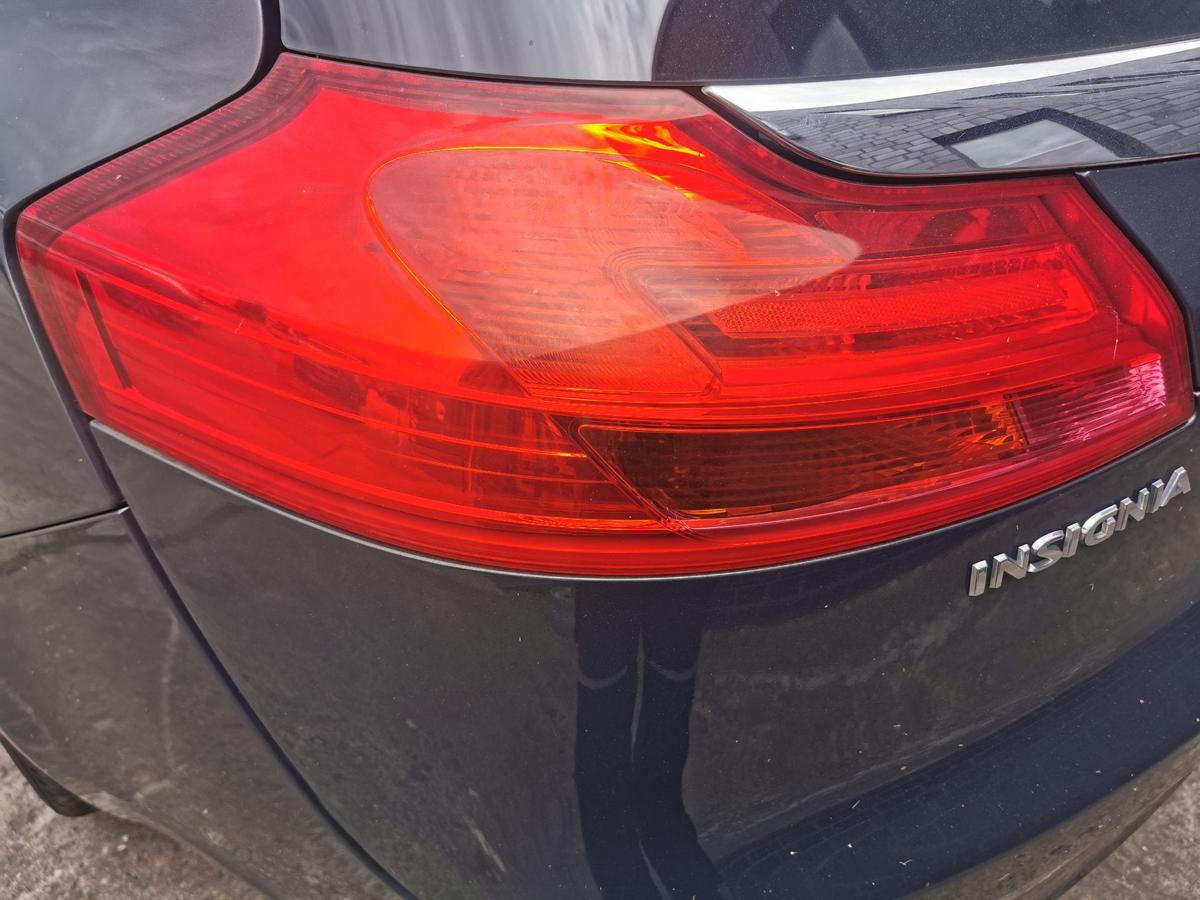 Opel Insignia A Tourer Rückleuchte Schlussleuchte Rücklicht hinten links Kombi