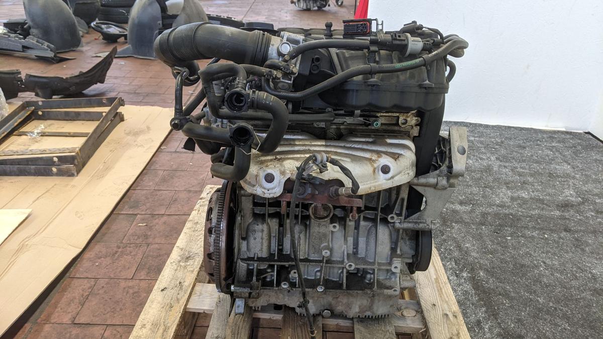 VW Touran 1T Motor Engine 1,6 75kw BSE 156tkm TEXT