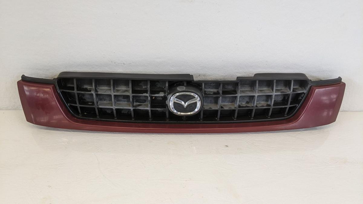 Mazda Demio DW Kühlergrill Grill Frontgrill