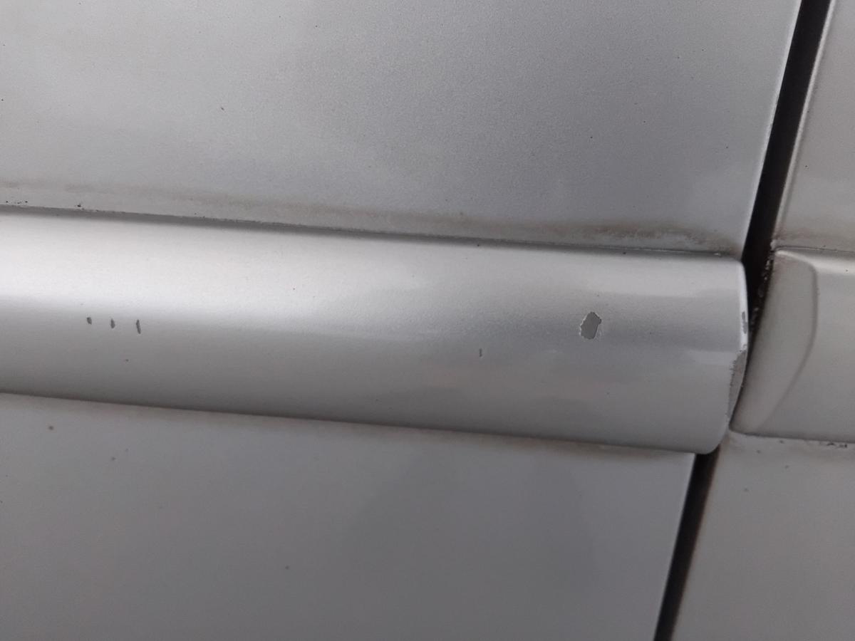 Toyota Corolla E12 T&uuml;r vorn links Fahrert&uuml;r 5-T&uuml;rer japanisches Modell BJ2003