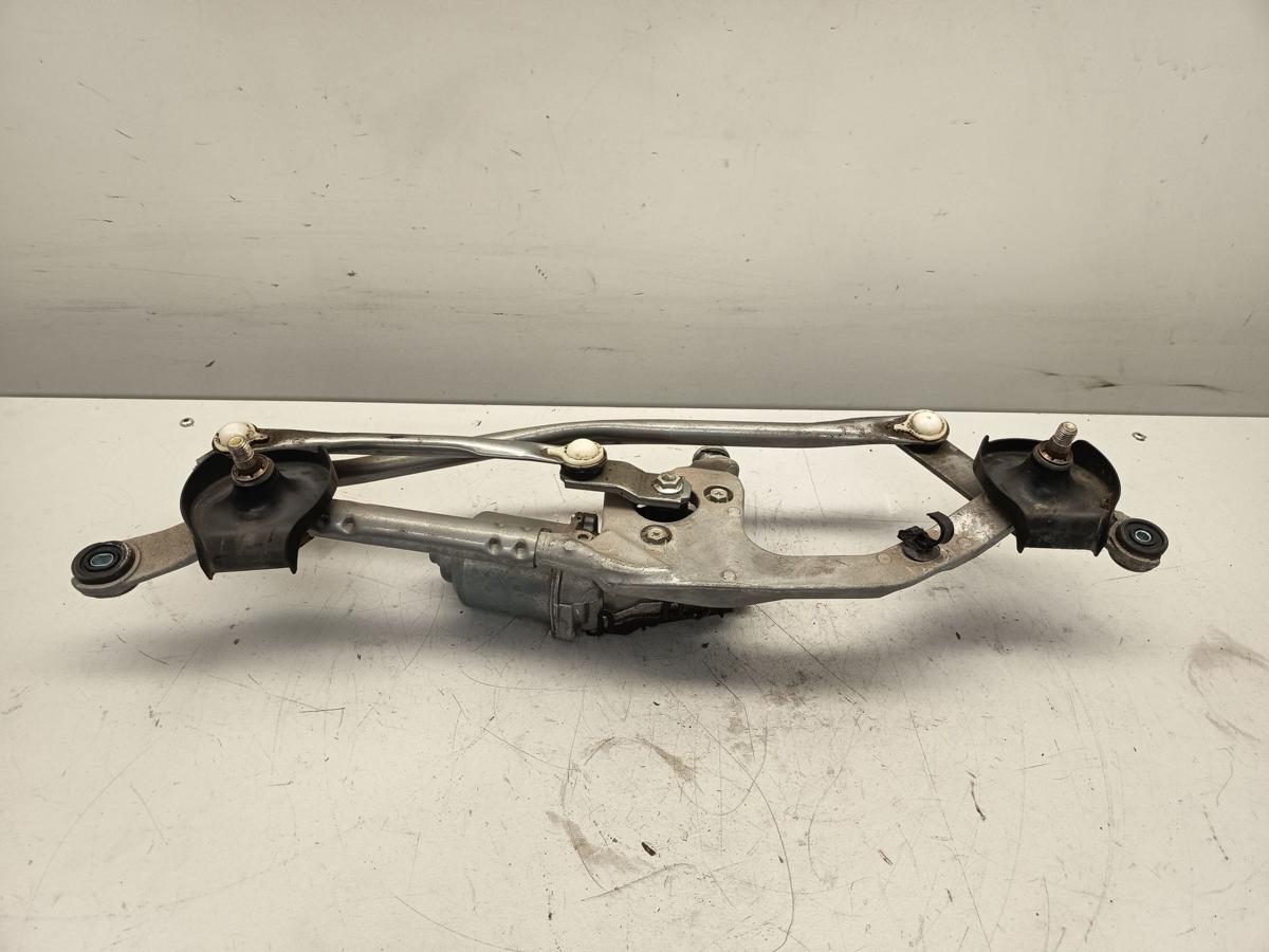 Toyota Auris E18 original Wischermotor vorn/Front 8511002340 mit Gest&auml;nge Bj2013
