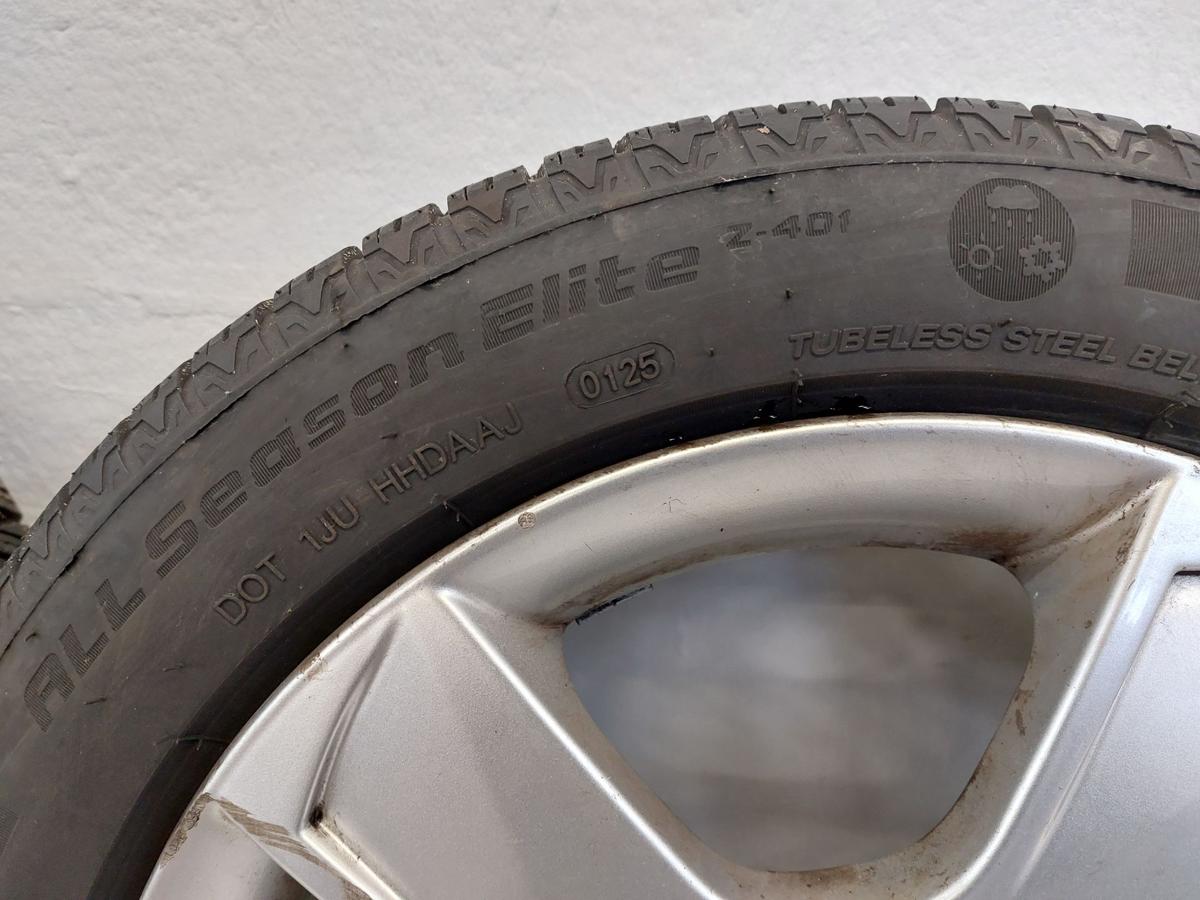 Mazda 2 DY ALU Komplettradsatz Radsatz Felgen 15Zoll 185/50R15 82V Westlake