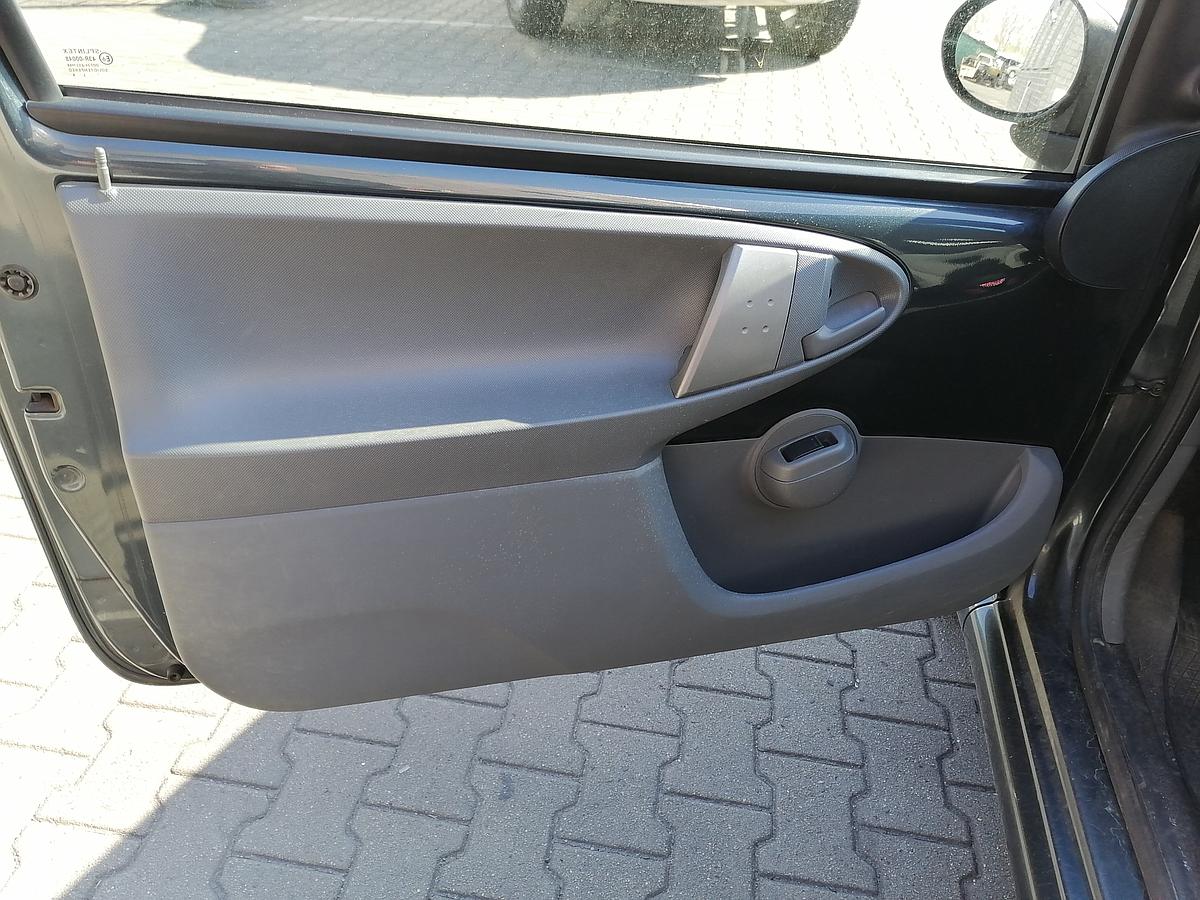 Toyota Aygo Tür Fahrertür links 1E0-Dark Gray Facelift 3-Türer Rohbau BJ09-12