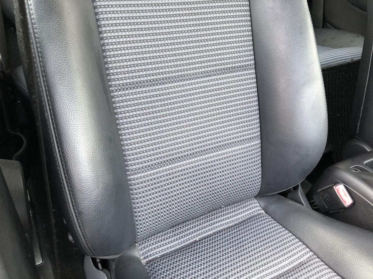 Mercedes A Klasse W169 Sitz vorn rechts 5t&uuml;rer Beifahrersitz Sitzheizung