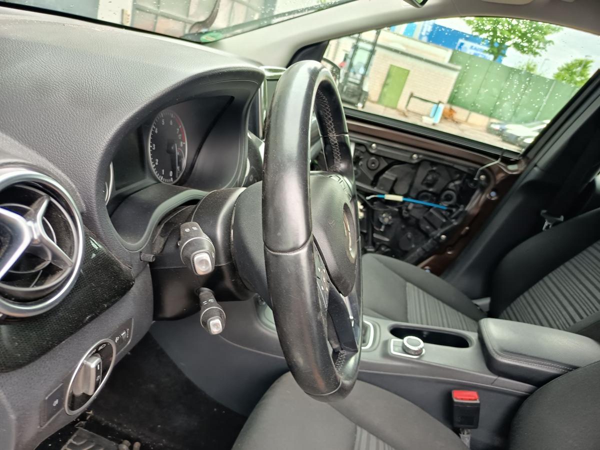 Mercedes W246 original Multifunktions-Leder-Lenkrad schwarz/anthrazit Bj 2014
