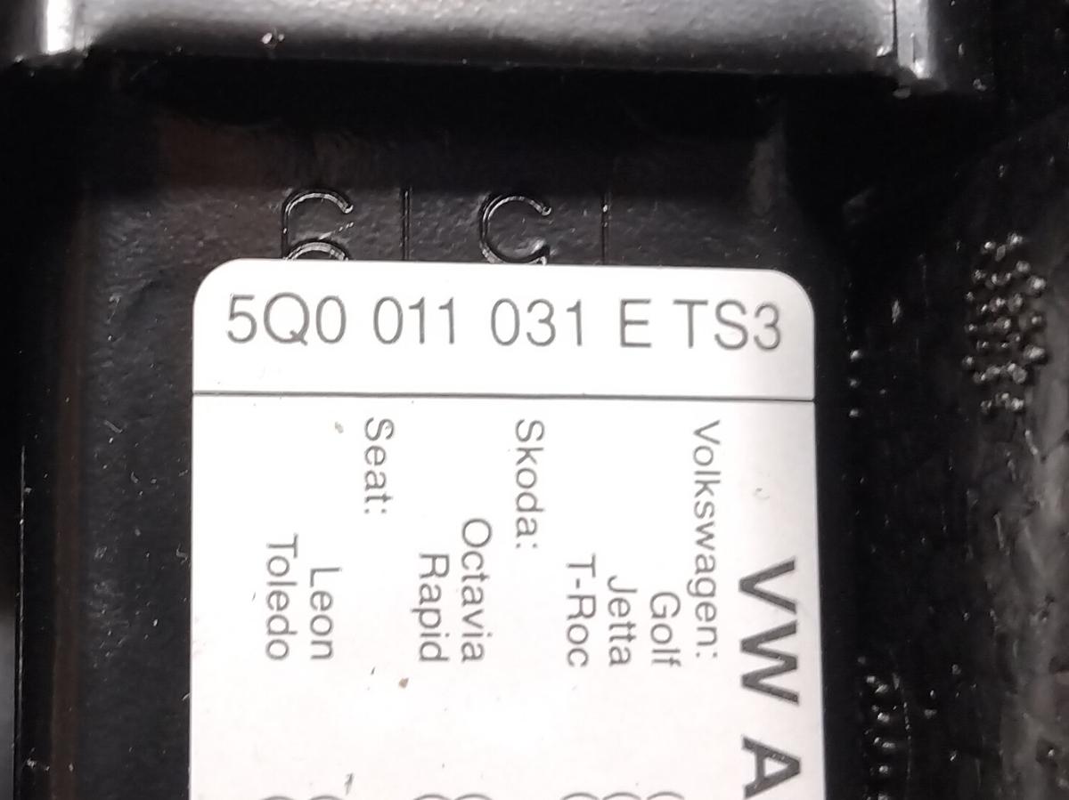 VW Golf 7 original Wagenheber Abschlepp&ouml;se Schaumstoffbox 5Q0011031E BJ2019