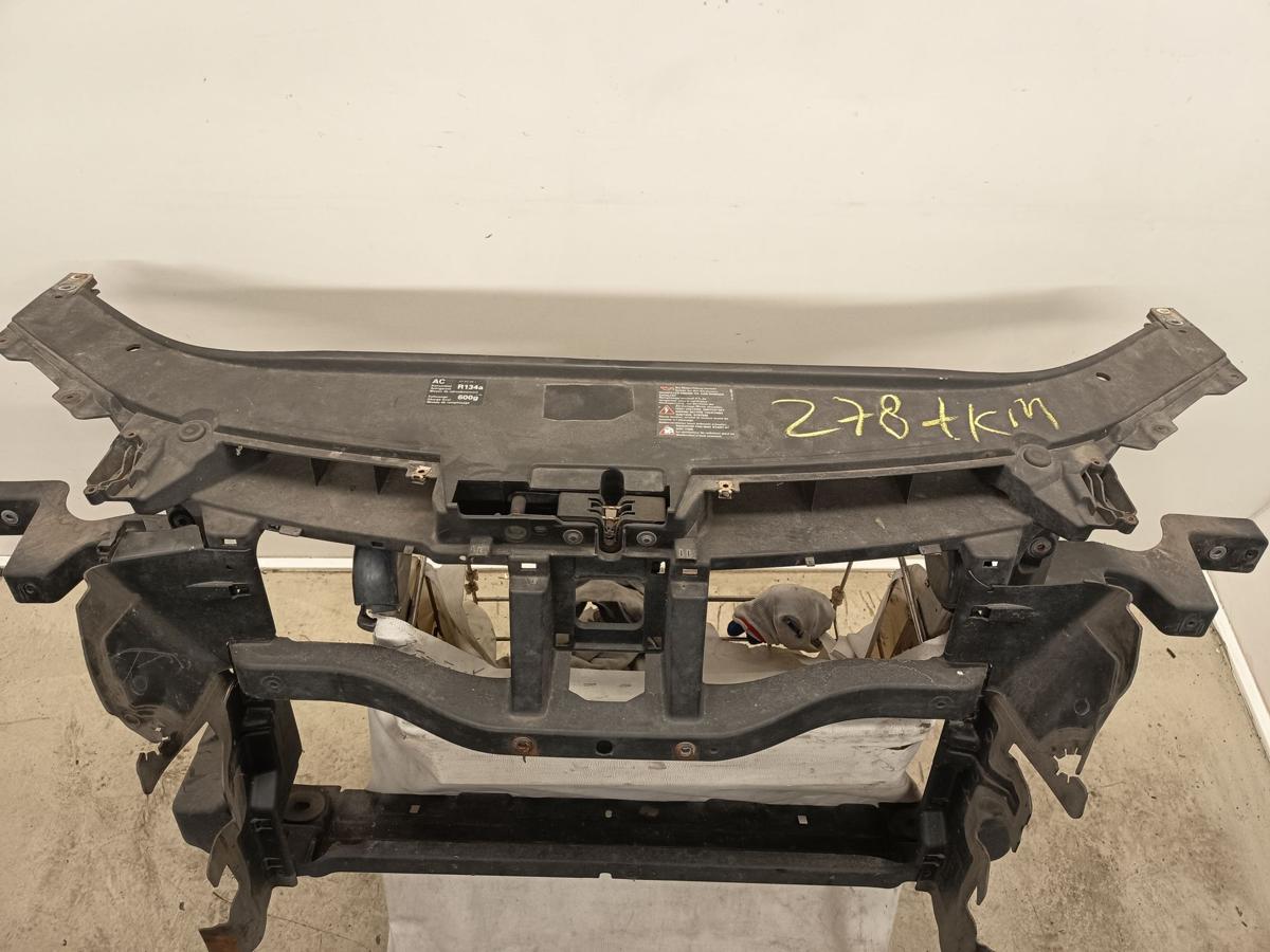 VW Passat 3C Variant Bj 2006 original Schlosstr&auml;ger Frontmaske 2,0L 147KW Benzin