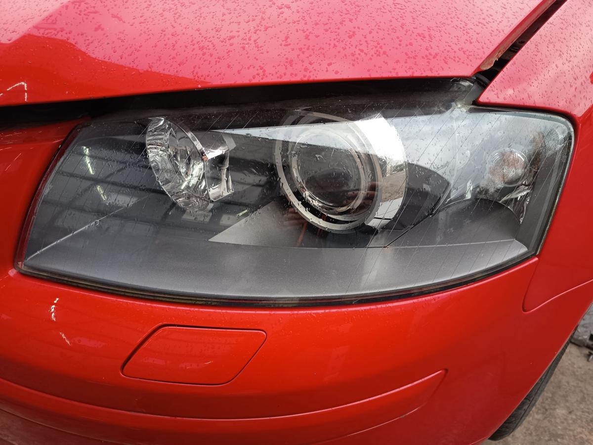 Audi A3 8PA original Bi Xenon Hauptscheinwerfer links Front Licht Bj 2005
