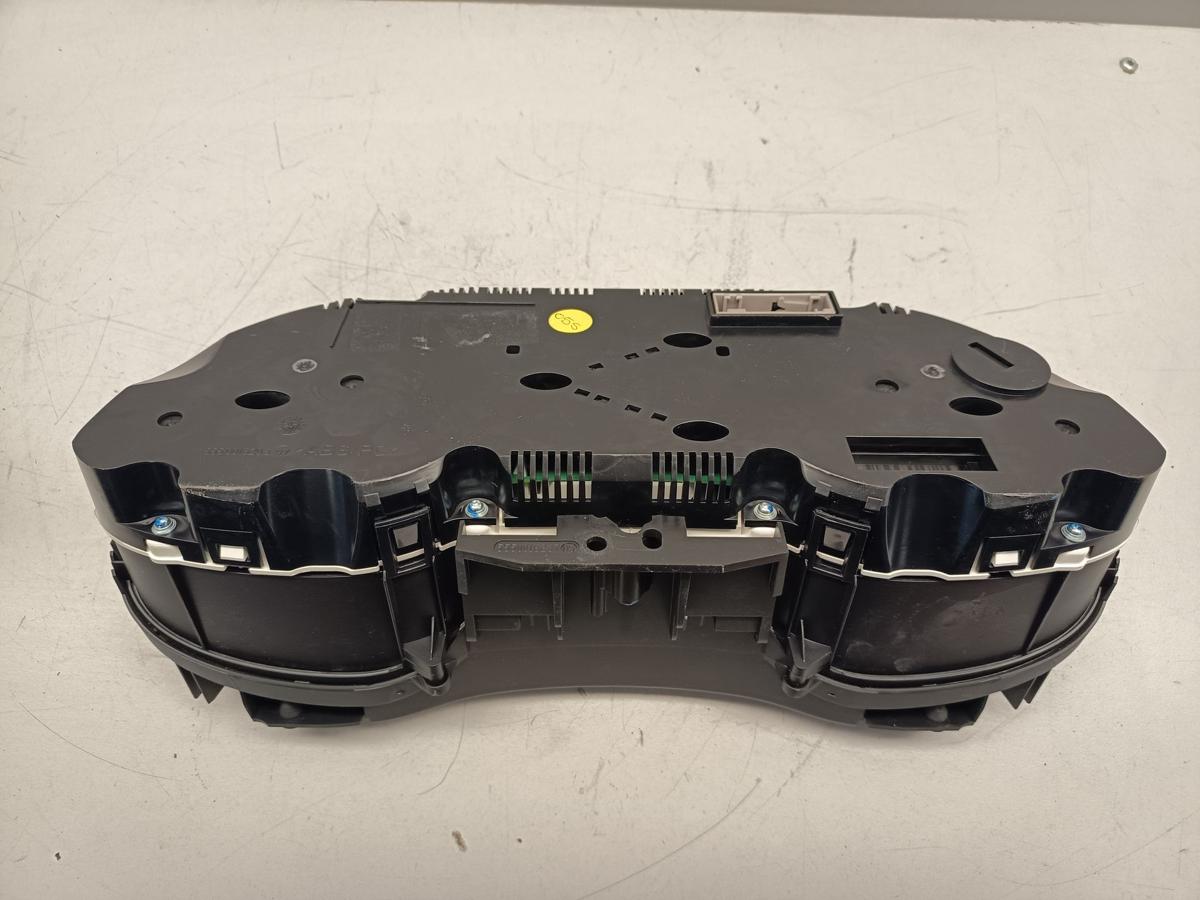 Audi A4 B8 8K original Kombiinstrument Tacho Benzin Automatik Bj 2008