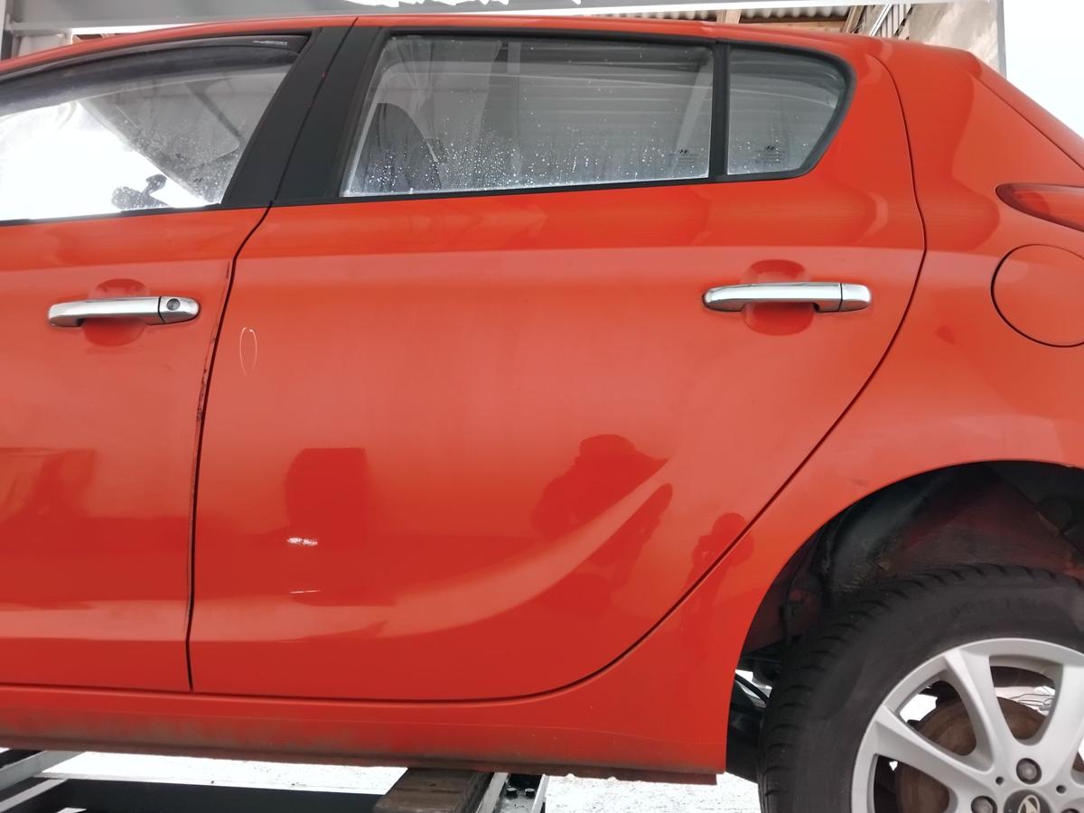 Hyundai i20 PB T&uuml;r hinten links BH Electric Red BJ2009