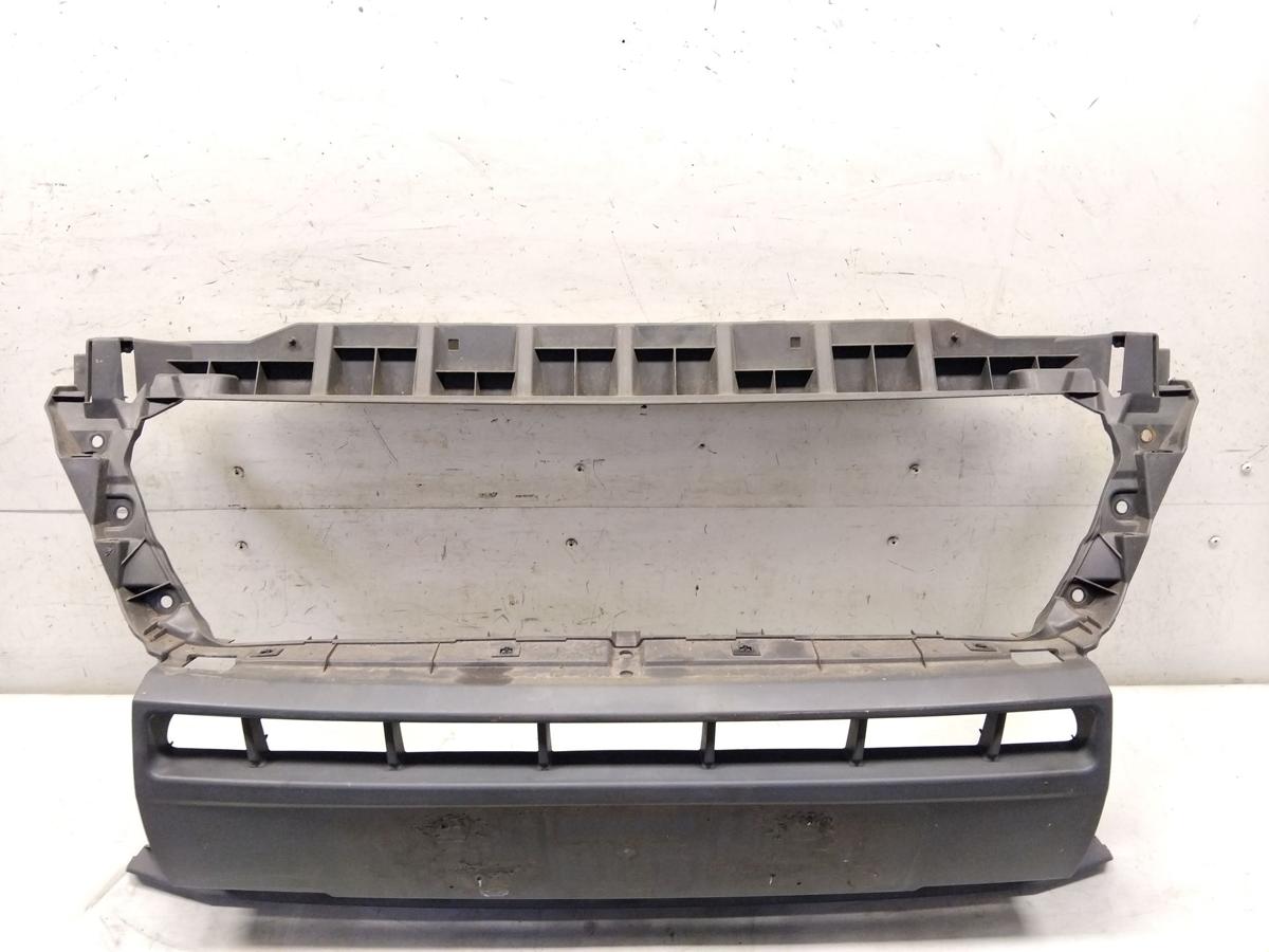 Peugeot Boxer 250 Facelift original Sto&szlig;f&auml;nger Sto&szlig;stangen vorn mitte Bj.2017