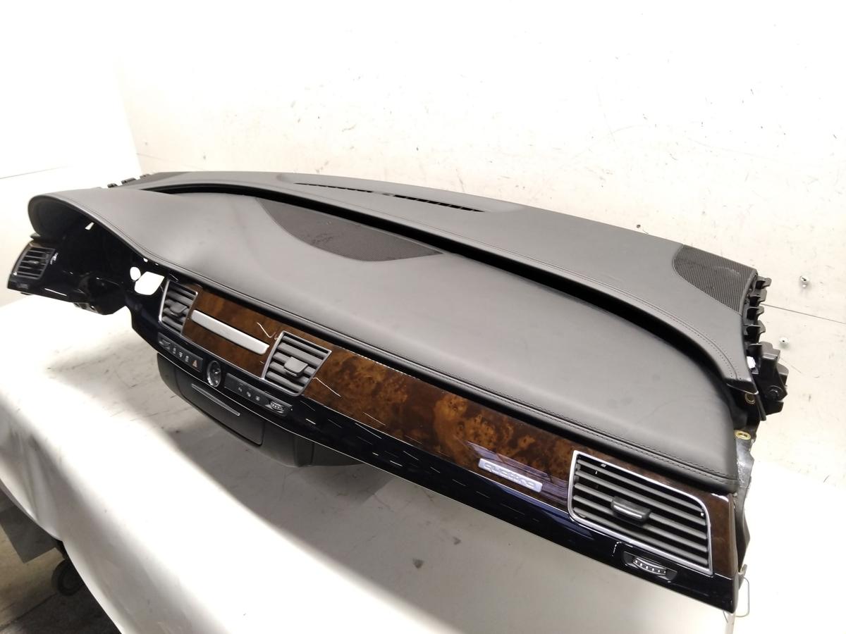Audi A8 A8L D4 4H orig Armaturenbrett Cockpit Leder soul inkl.Display MMI BJ2015