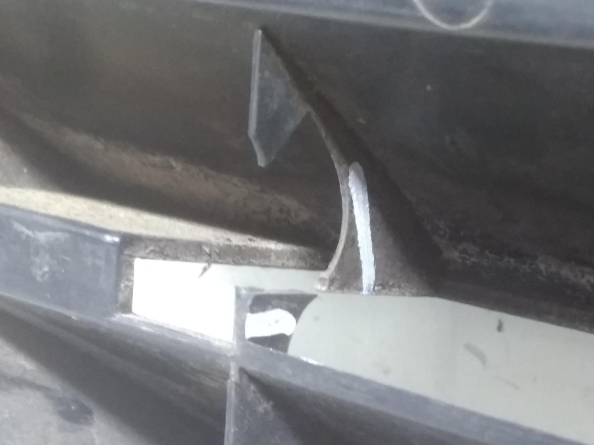 VW Lupo 6X original Kühlergrill 6X0853653A mi Emblem Bj.2001