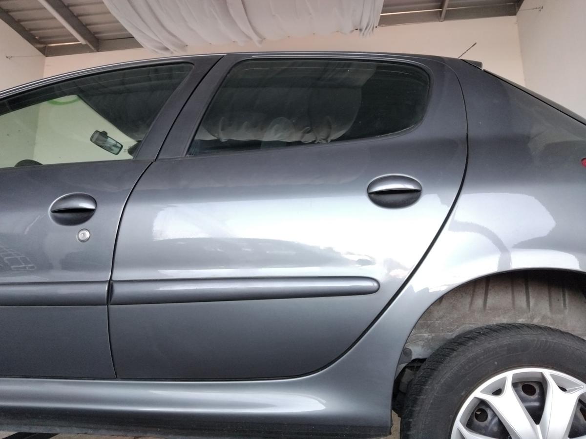 Peugeot 206 original Tür hinten links thoriumgraumetallic KTH BJ2008 Fließheck