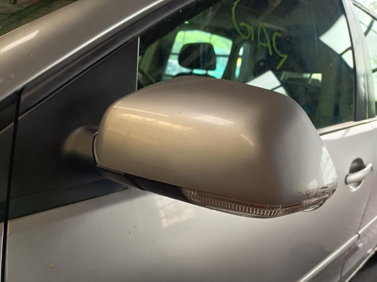VW Polo 9N3 original Au&szlig;enspiegel links elektrisch LA7W Silber Baujahr 2009