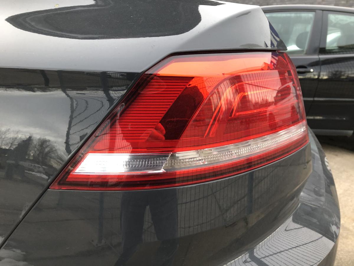 VW Passat 3G B8 Limo Rückleuchte links Rücklicht Außenteil mit LED Heckleuchte