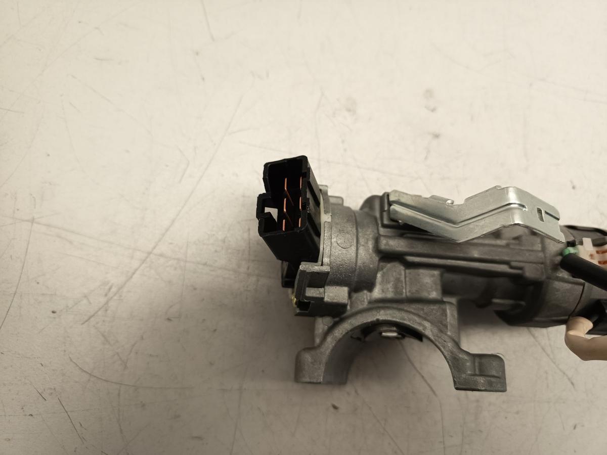 Hyundai I20 PB original Z&uuml;ndschloss mit Schl&uuml;ssel Baujahr 2012